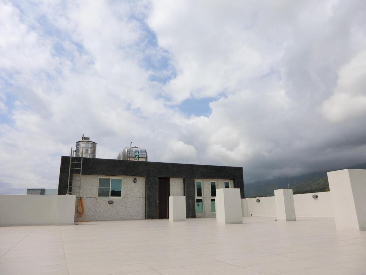 Taitung Crabs House Apartment Chenggong Exterior photo